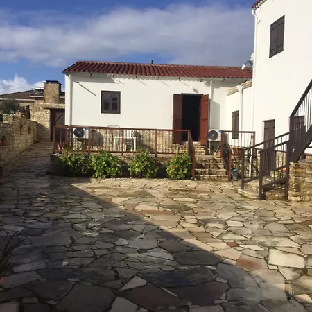 Charoullas Traditional Mansion Casa vacanze
