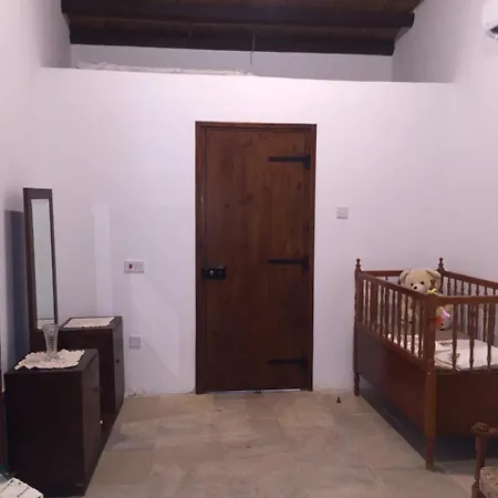 Casa vacanze Charoullas Traditional Mansion *